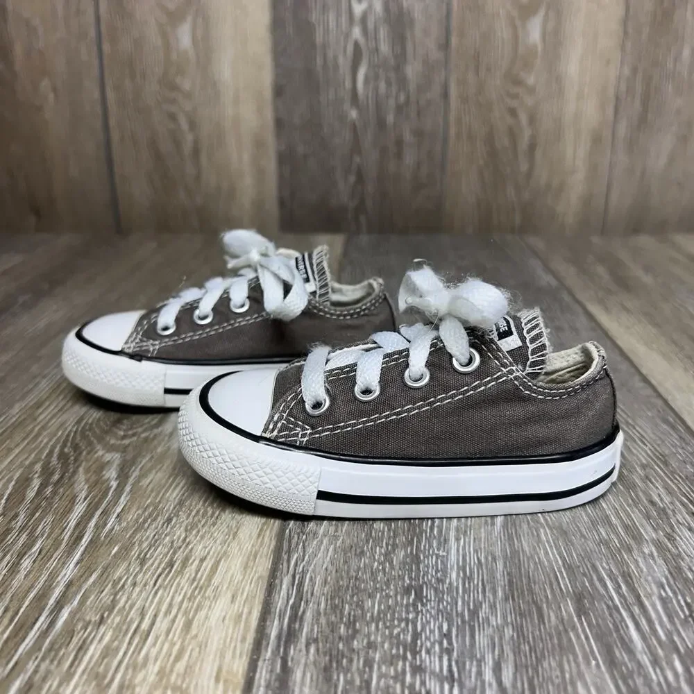 Converse Infant Youth US Size 5 Chuck Taylor Charcoal Gray Sneaker Shoes 7J794